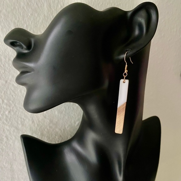 Boho Geometric Dangle Earrings - Picture 3 of 8